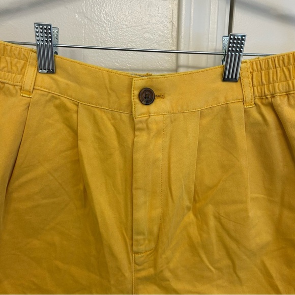 NWT BDG Yellow Urban Outfitters Shorts Size Medium OB1460454 - Picture 2 of 7